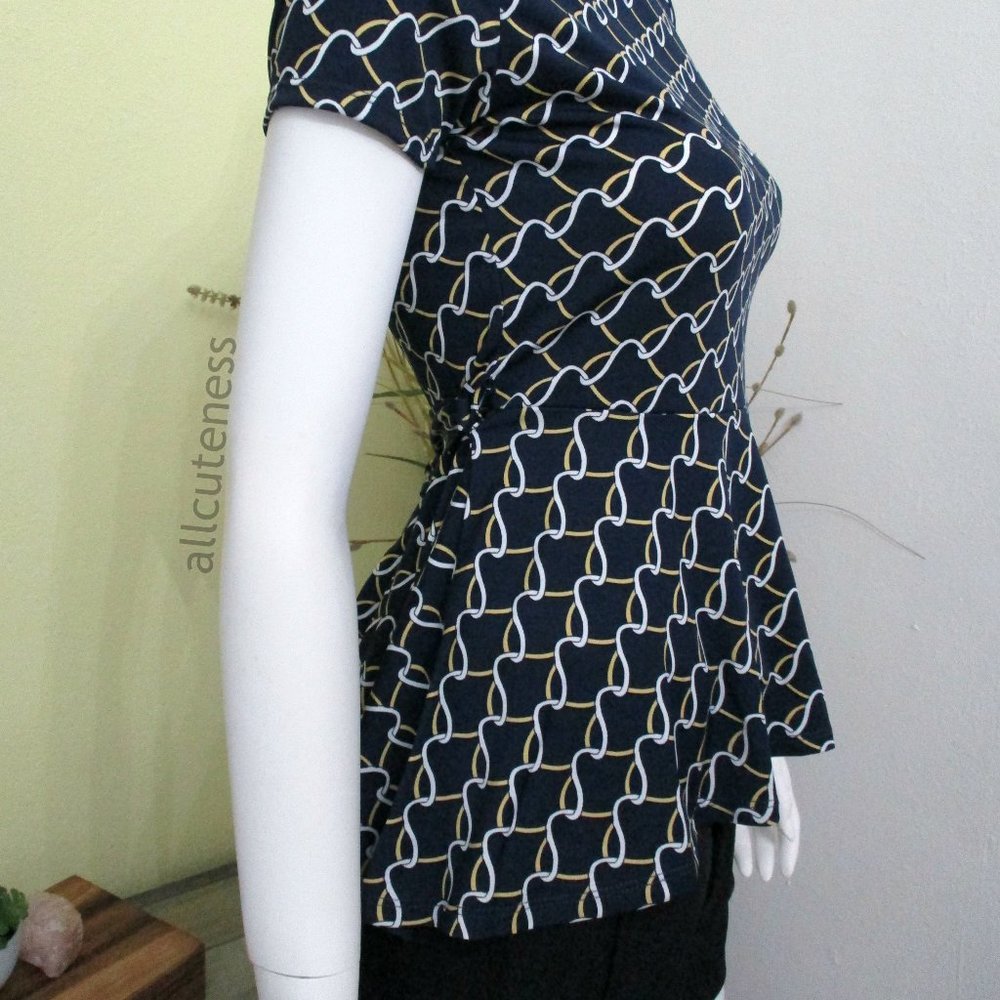 Navy Short Sleeve Peplum Top - Picture 4 of 6